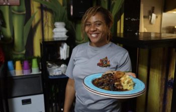 355392120_1676421416112202_9029026753723884638_n